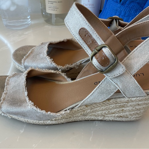 Lucky brand wedge sandals size 10 - Picture 1 of 6
